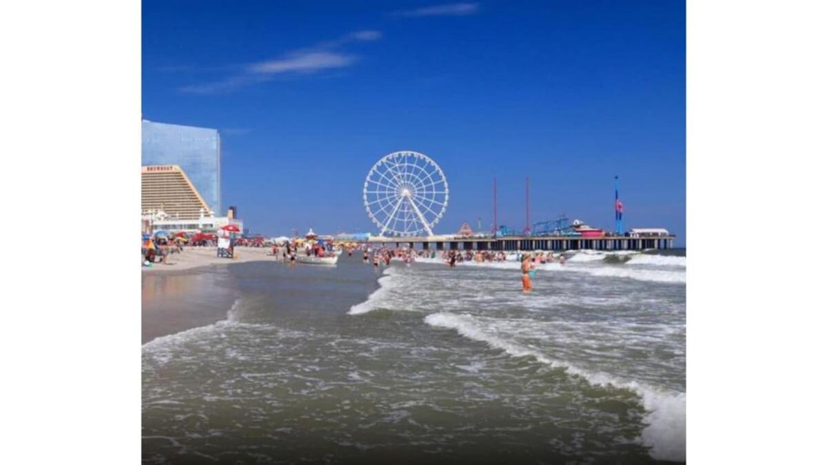 Modern 2Br 3Ba Condo On The Boardwalk By Cozysuites Atlantic City Exterior photo